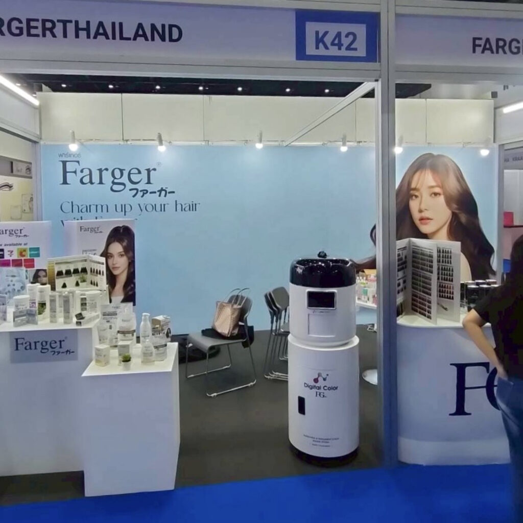 สติ๊กเกอร์ติดผนังบูธแสดงสินค้า ช่วยสร้างภาพลักษณ์แบรนด์ให้โดดเด่นภายในงานแสดงสินค้า