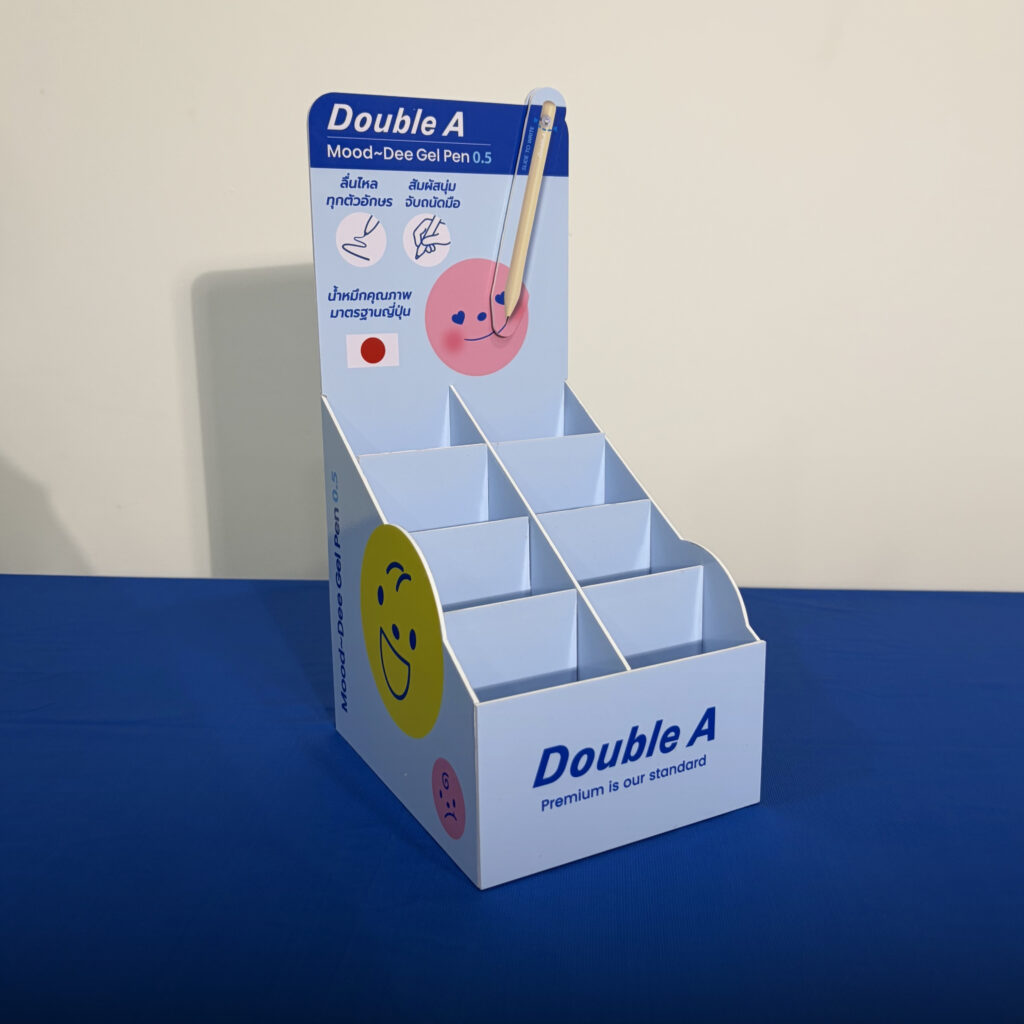 Shelf Display ชั้นวางสินค้าแบบตั้งพื้นสำหรับจัดแสดงสินค้า Double A พร้อมพื้นที่จัดวางสินค้าและกราฟิกแบรนด์